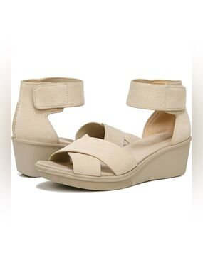 Naturalizer Riviera Wedge Sandal, suede, 7.5